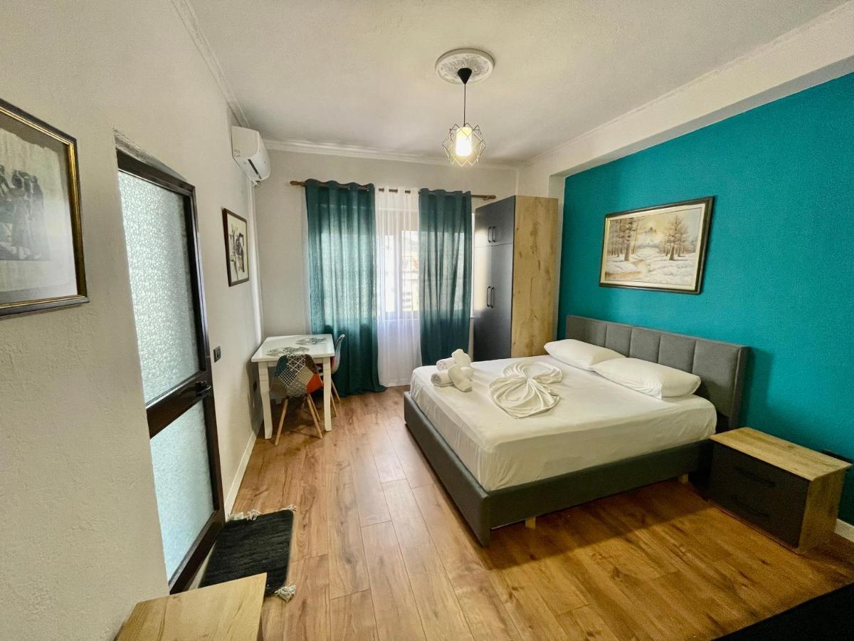 Keon Superb Studio Apartament Tirana Esterno foto